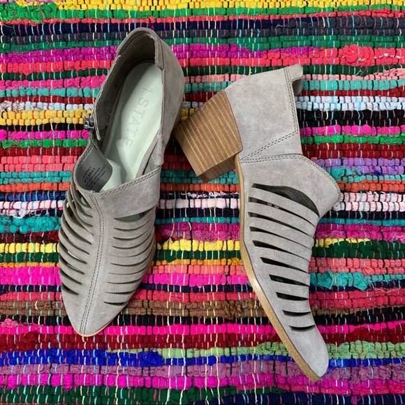 1. State | Arnet Fog Grey Mushroom Leather Pointed Shootie Stacked Heel